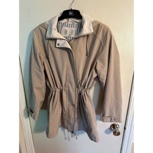 Braetan Jacket Anorak Hooded Drawstring Lightweight Cinch Waist  Beige Size‎ M